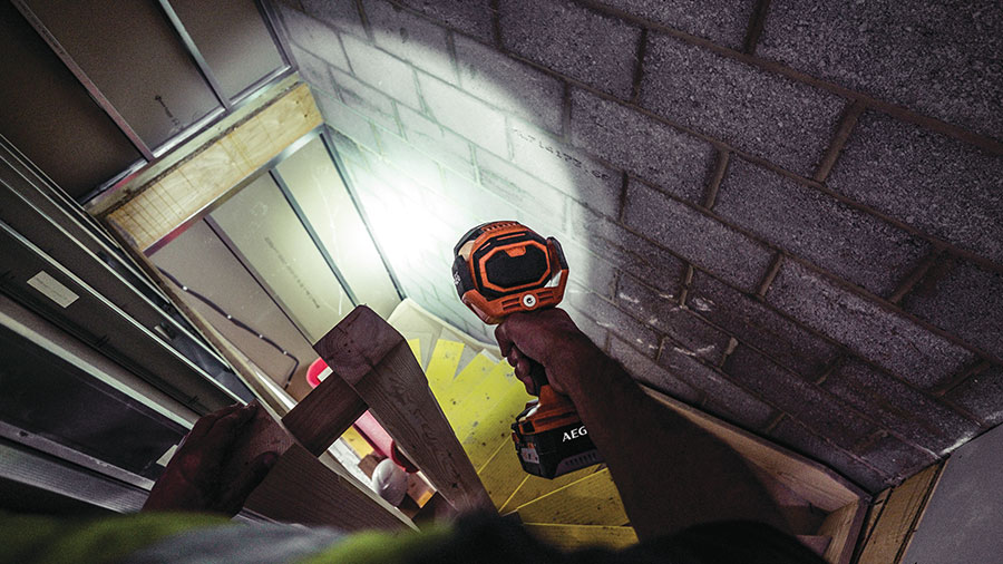 lampe torche BTL18-0 AEG lampe torche BTL18-0 AEG